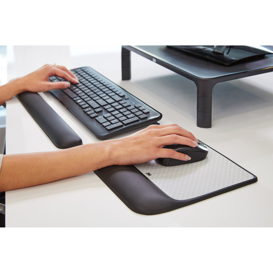  3M Precise Mouse Pad Enhances the Precision of